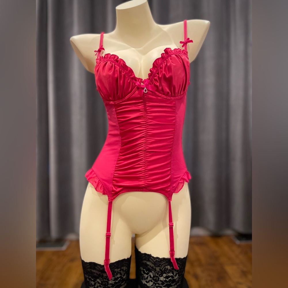 La Vie En Rose red bustier with garters